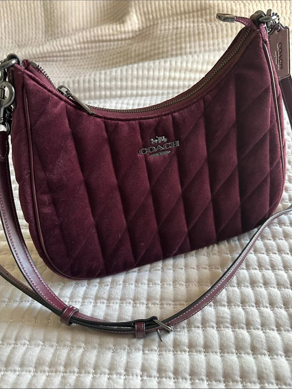 NWT  Coach Teri Hobo Bag with Quilting